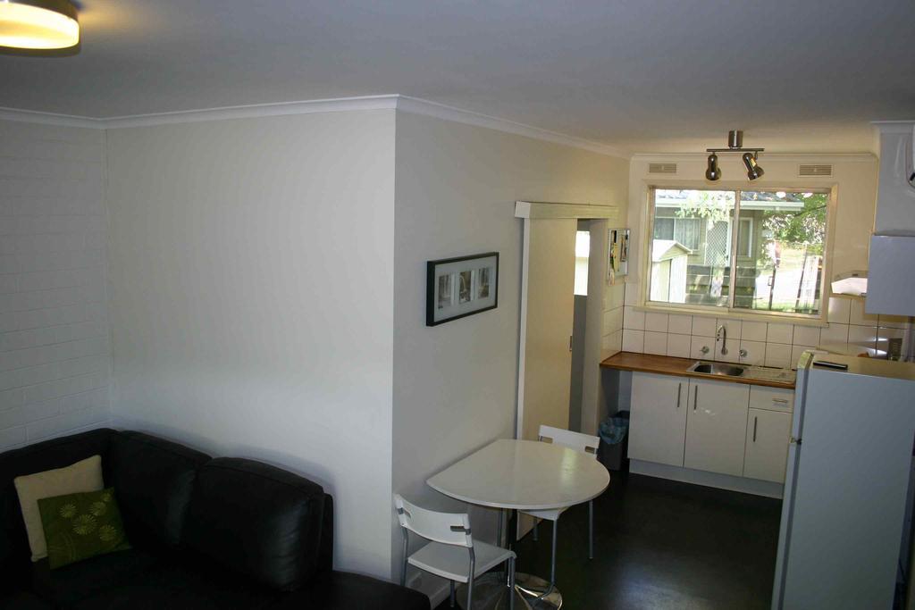 Ageri Holiday Unit Bright Kamer foto